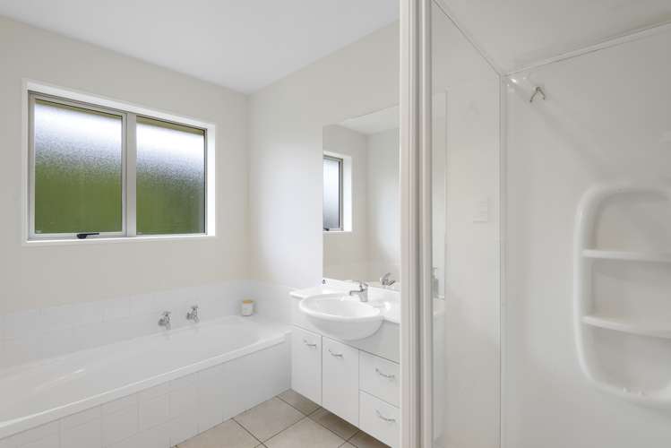 203 Southfield Drive Lincoln_17