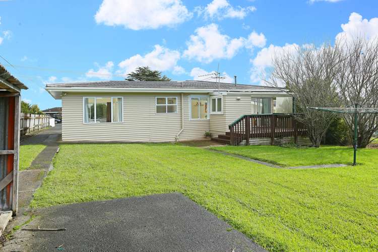 57 Mcleod Road Te Atatu South_13