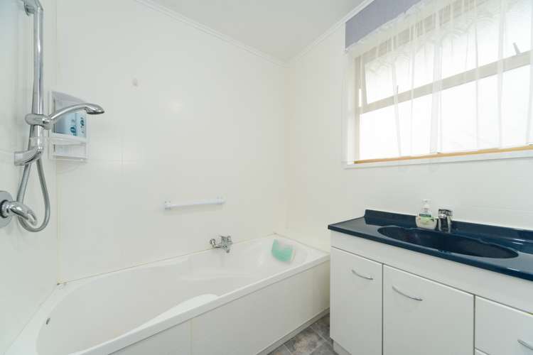 353 Kimbolton Road Feilding_12