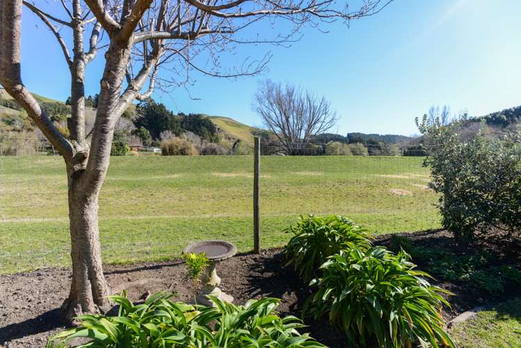 10 Churchill Drive Taradale_24