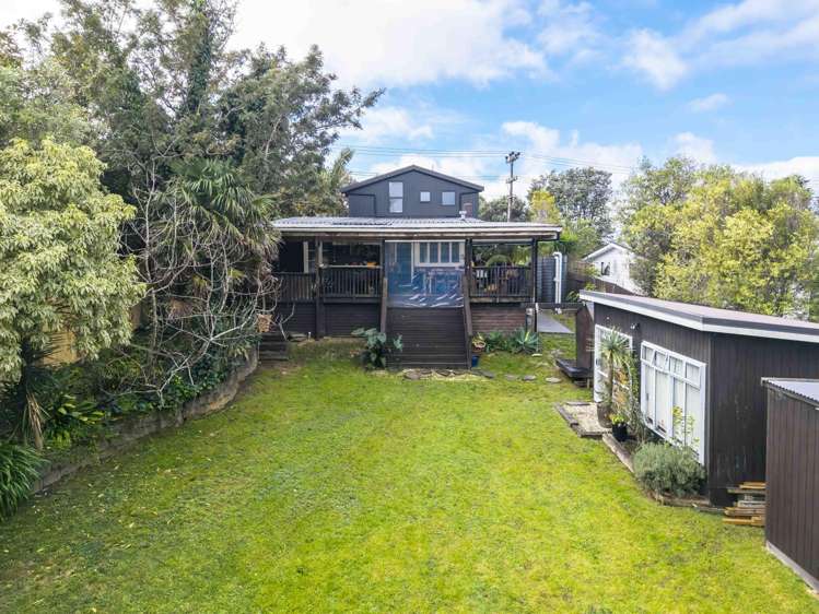 1 Carento Way Stanmore Bay_10