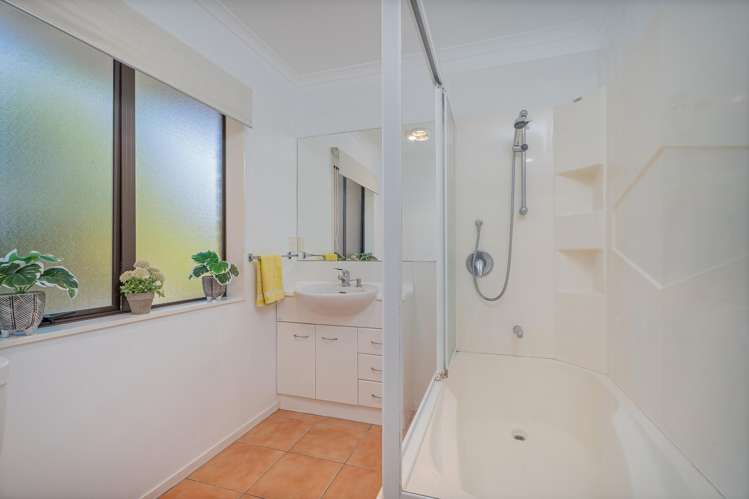 51 Cholmondeley Crescent Whitianga_25