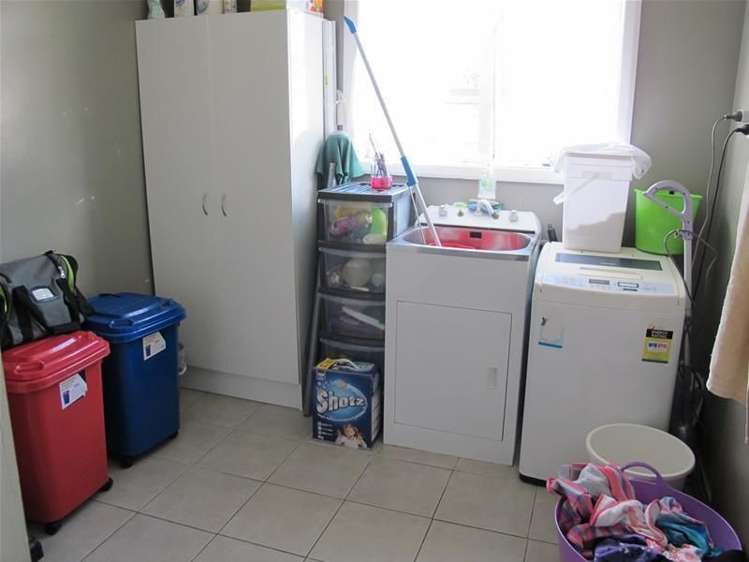 39 Egmont Street Hawera_10