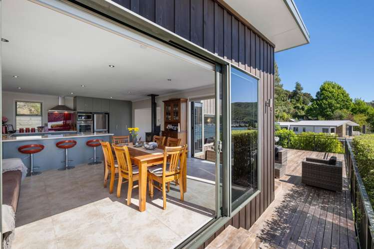 354b Waikawa Road Waikawa_9