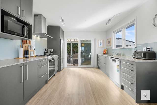 115 Ennis Avenue Pakuranga Heights_1