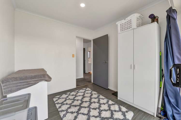 75 Tauhuri Street Manaia_17