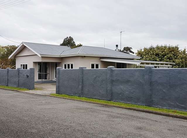 25 Johnson Street Waipawa_1