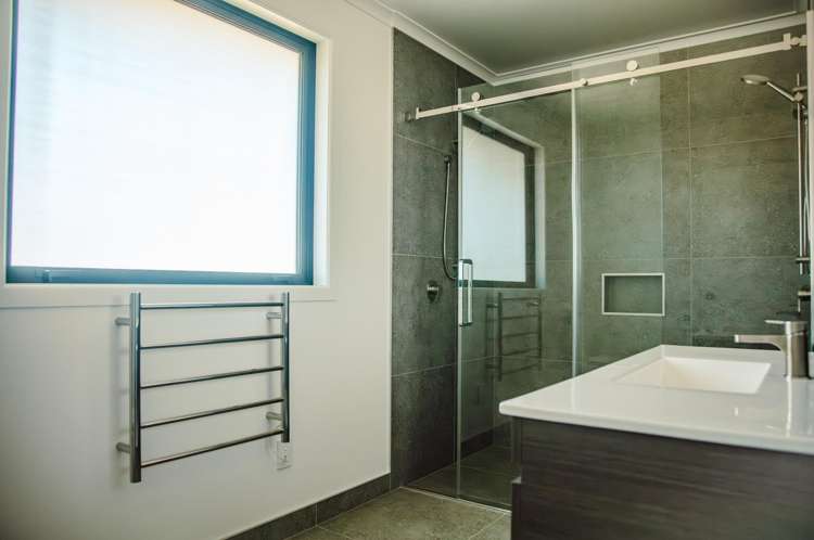 5 Wicken Place Reefton_13