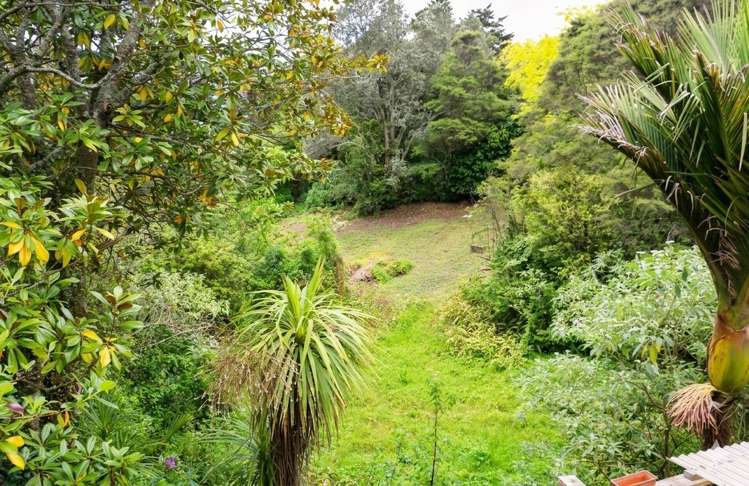 81 Kohu Road Titirangi_12