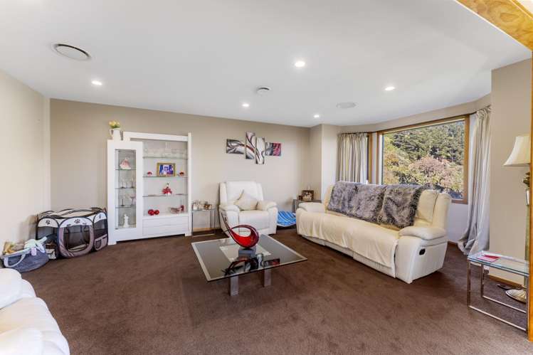 2/55 Whaka Terrace Huntsbury_5