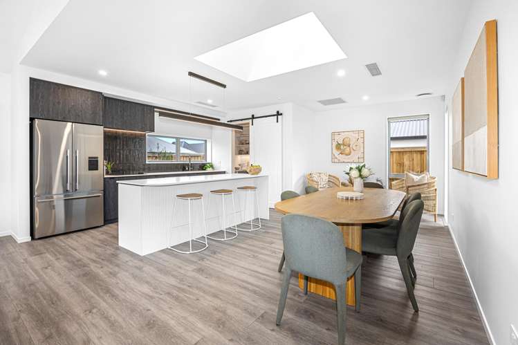 27 Harlequin Drive Rolleston_9
