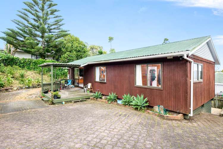 198d White Swan Road Mount Roskill_1