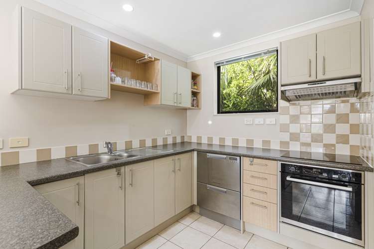 12/8 Monte Cassino Place Birkdale_8