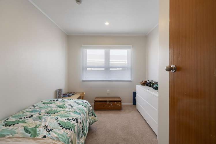 18 Tararua Terrace Cloverlea_20