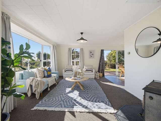 22 Swindells road Waikuku Beach_2