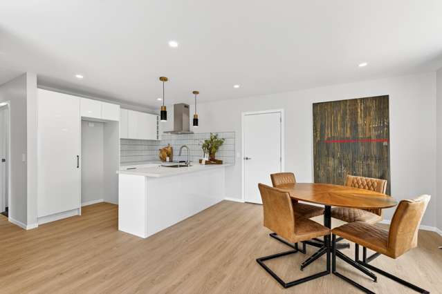 927A Nelson Street North (front townhouse) Mahora_4