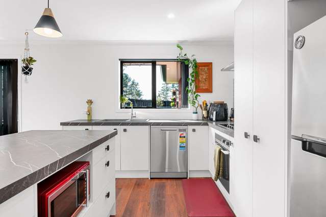 27 Tamihana Avenue Huntly_3