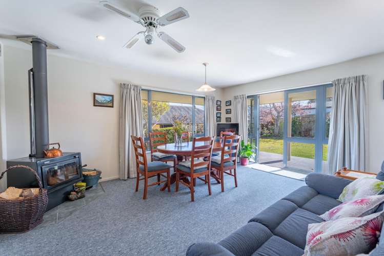 27 Dobson Street Gleniti_13