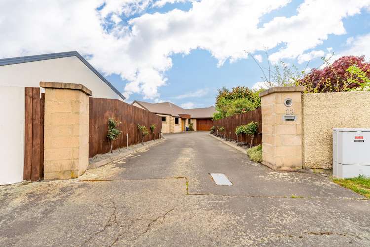 23 Chateau Close Gleniti_20