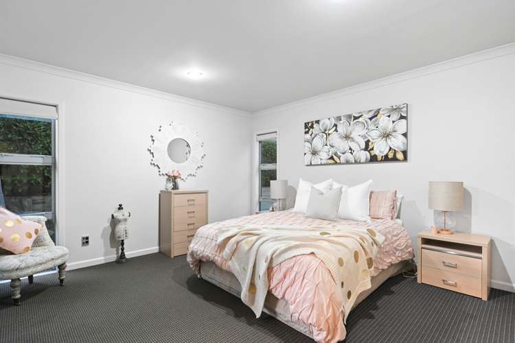 902 River Road Queenwood_13