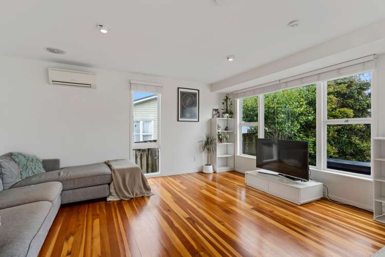 59 Taurus Cres Beach Haven_1