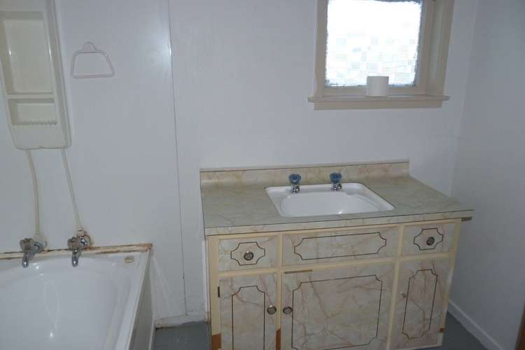 11 Hardie Grove Featherston_3