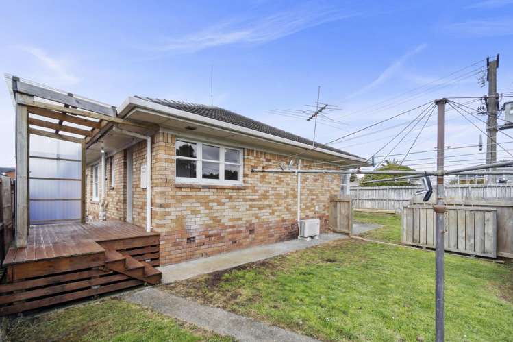 B/2 Hollinbrigg Street Manurewa_7