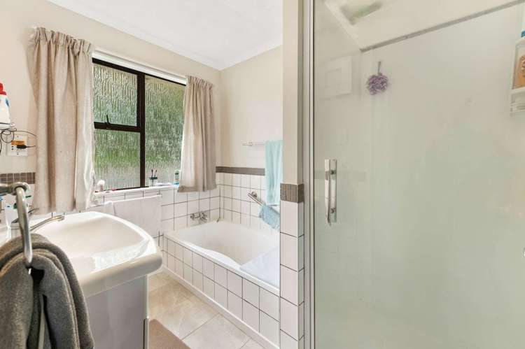 8 Parkdale Drive Aramoho_17