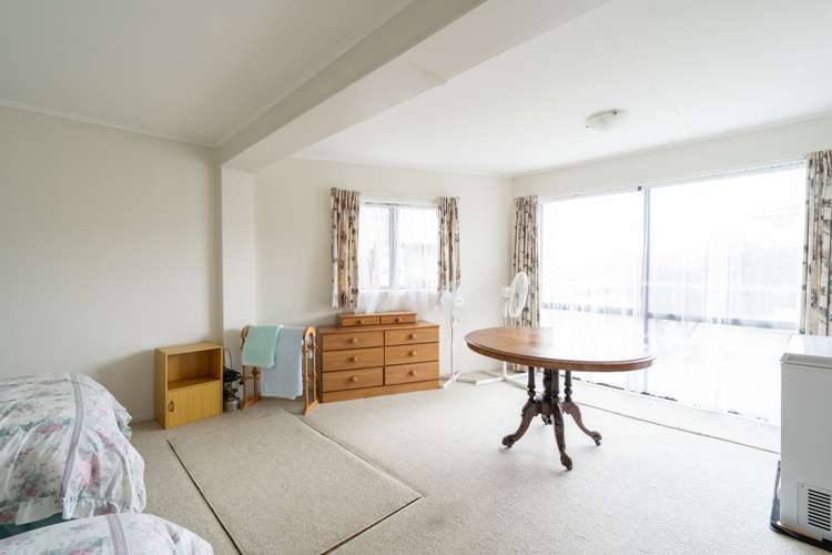 1 Gladstone Grove Richmond Heights_14