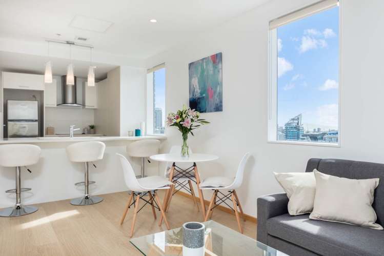 806/70 Pitt Street City Centre_1