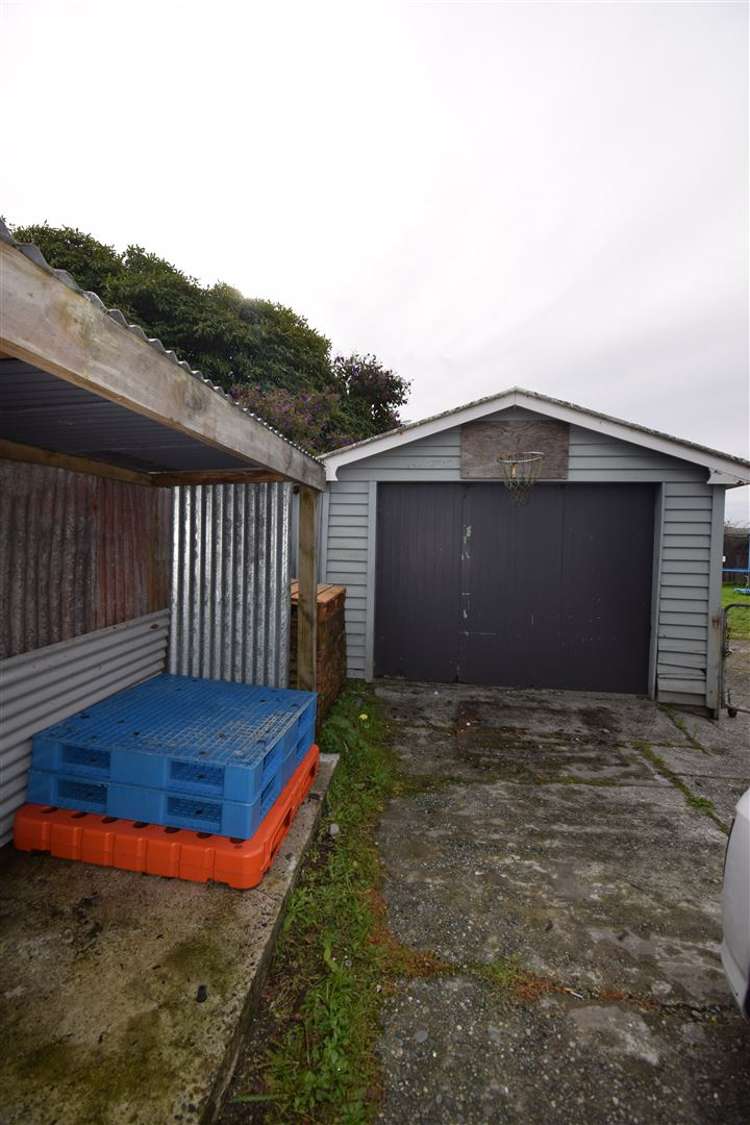 170 Weld Street Hokitika_17