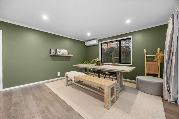 1347 State Highway 16 Waimauku_13