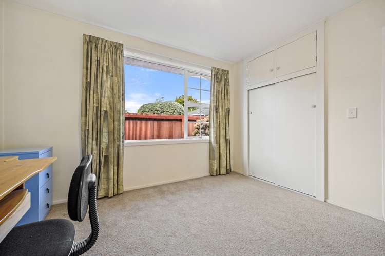 2/203 Main North Road Redwood_17