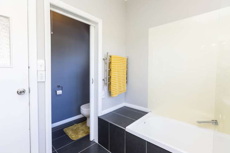 2 Oxford Crescent Ebdentown_11