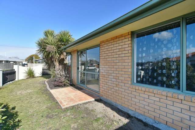 1 Sandholm Close North New Brighton_2