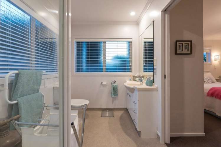 14b Rushton Avenue Otumoetai_17