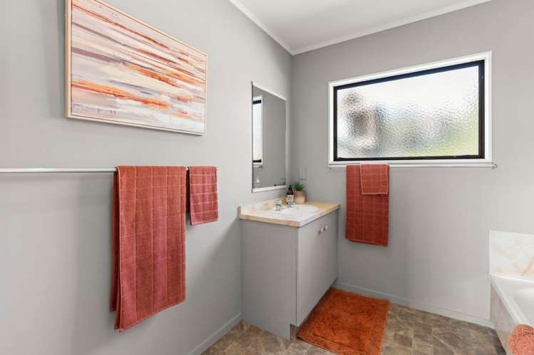 10b Te Arawa Place Welcome Bay_12