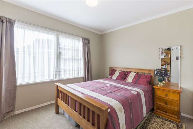 27 Churchill Avenue Richmond_8