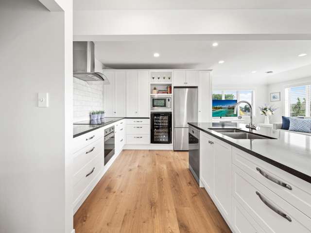 27 Seaway Terrace Otumoetai_3