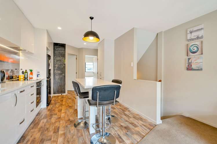 8/22a Willcott Street Mount Albert_5