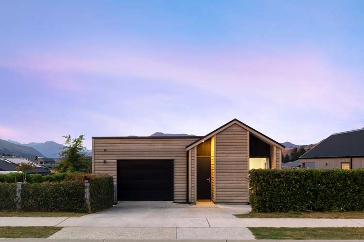 20 Mount Nicholas Avenue Wanaka_1
