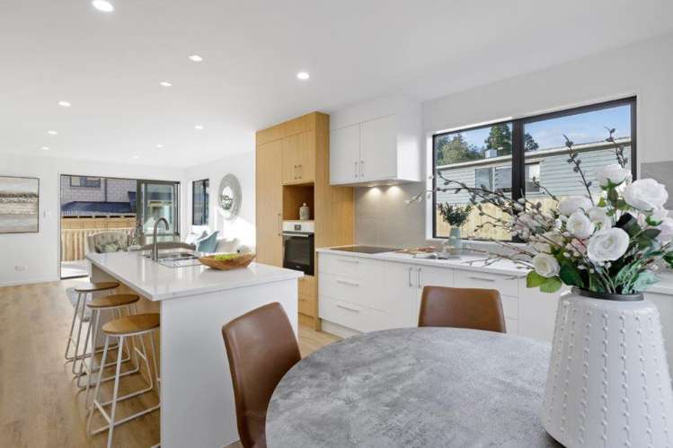 14/25 Vodanovich Road Te Atatu South_5