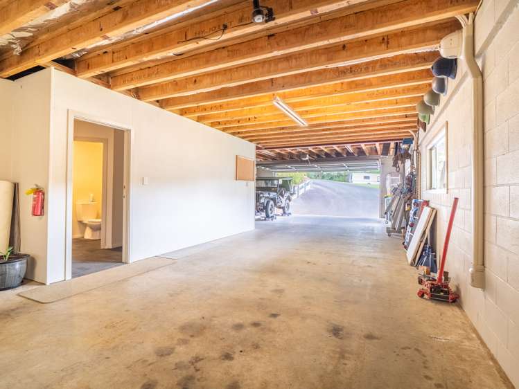8 Coach Road Fairfield_17