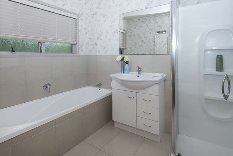 6 Landop Terrace Howick_12