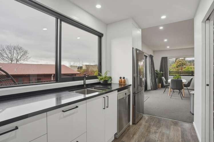 7B Paterson Road Mosgiel_5
