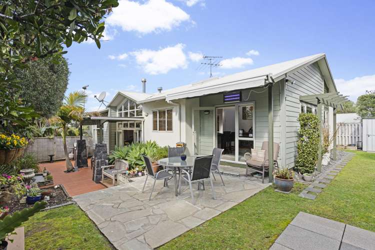 22 Cinnabar Place Westgate_21