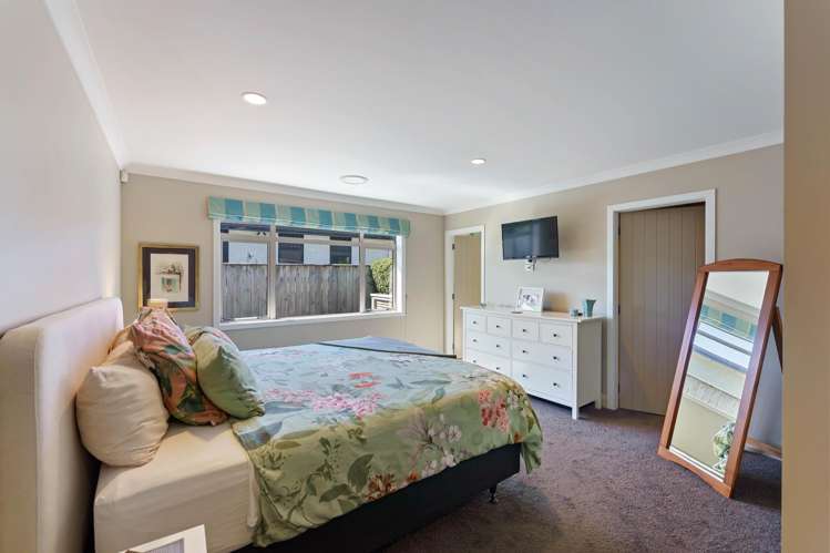 12 Simpson Crescent Raumati Beach_15