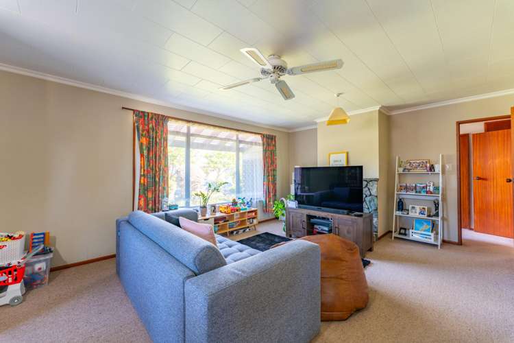 2/10 Miro Street Glenwood_4