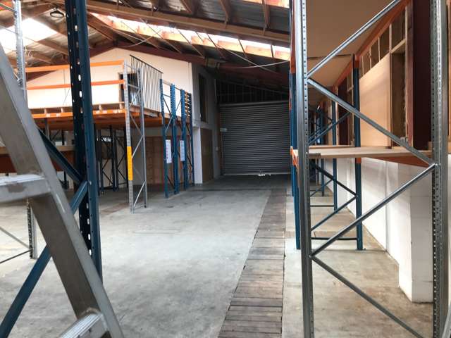 Warehouse - with roller door access