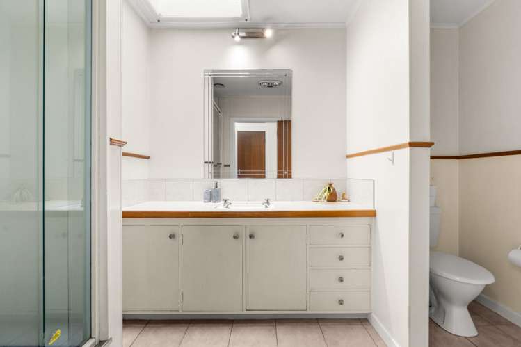 2/48 Byron Street Cambridge_13